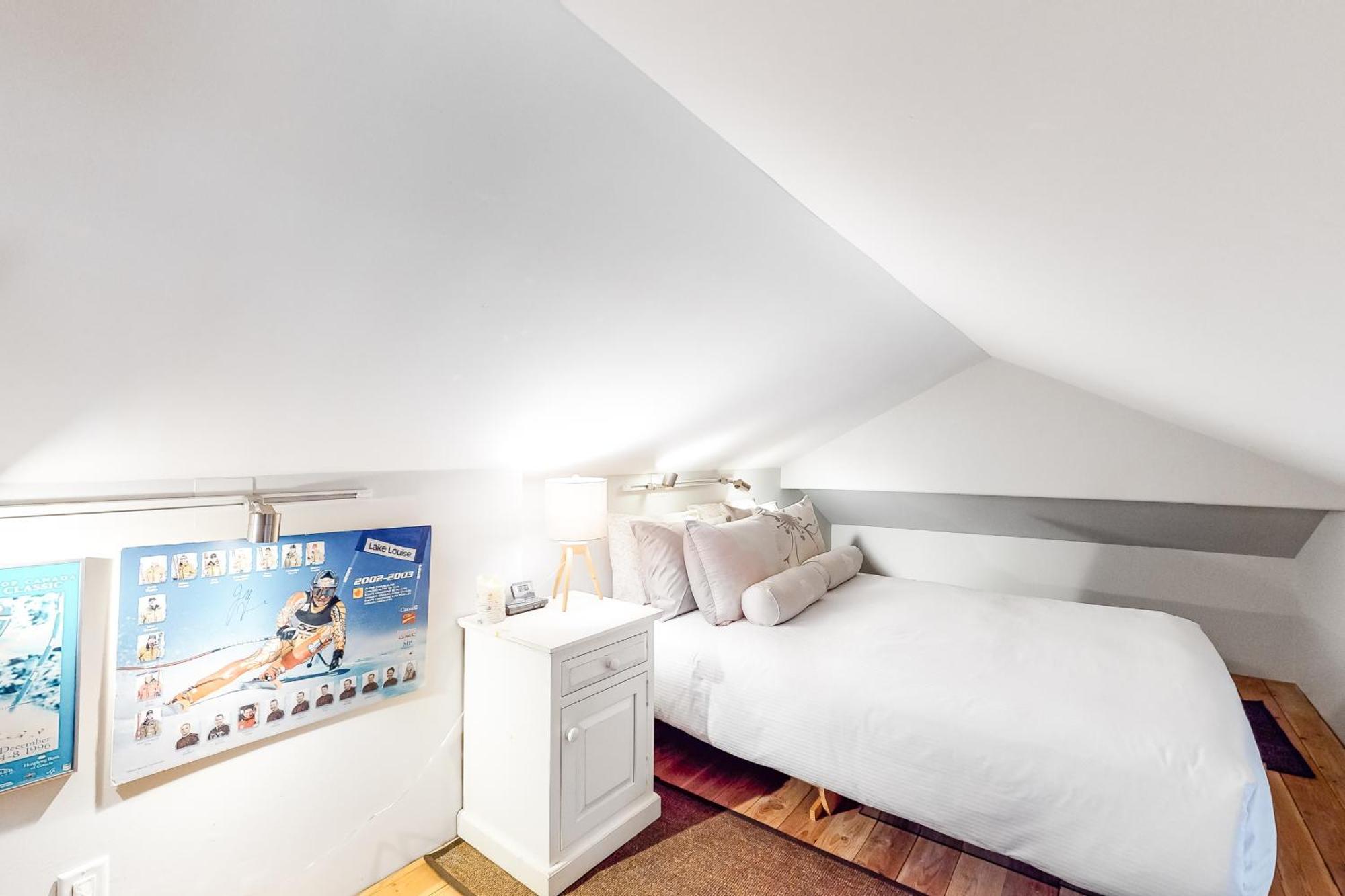 Lake Placid Coach House 16 Вістлер Екстер'єр фото