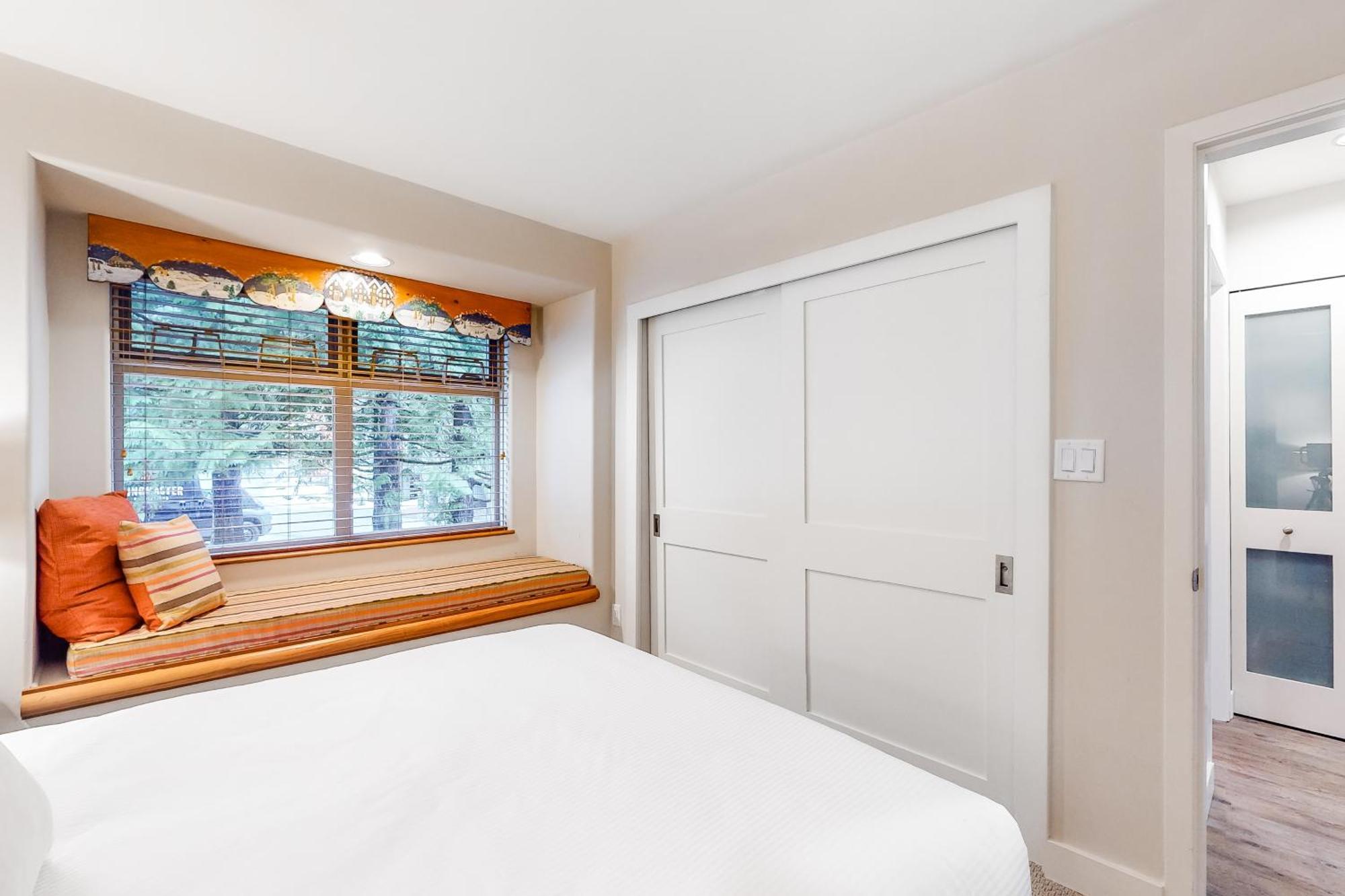 Lake Placid Coach House 16 Вістлер Екстер'єр фото